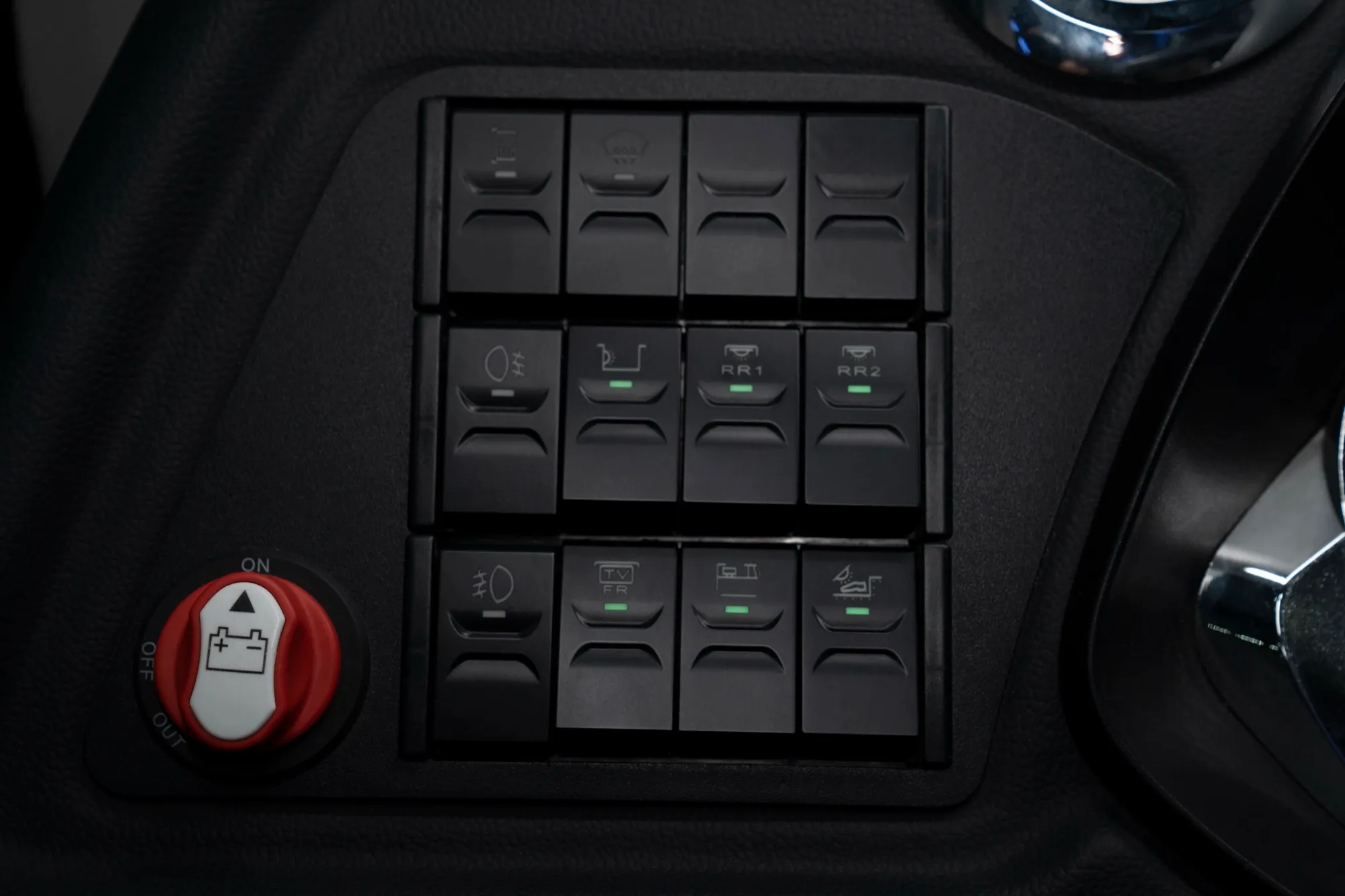 Driver controls — Cruizer 81-29