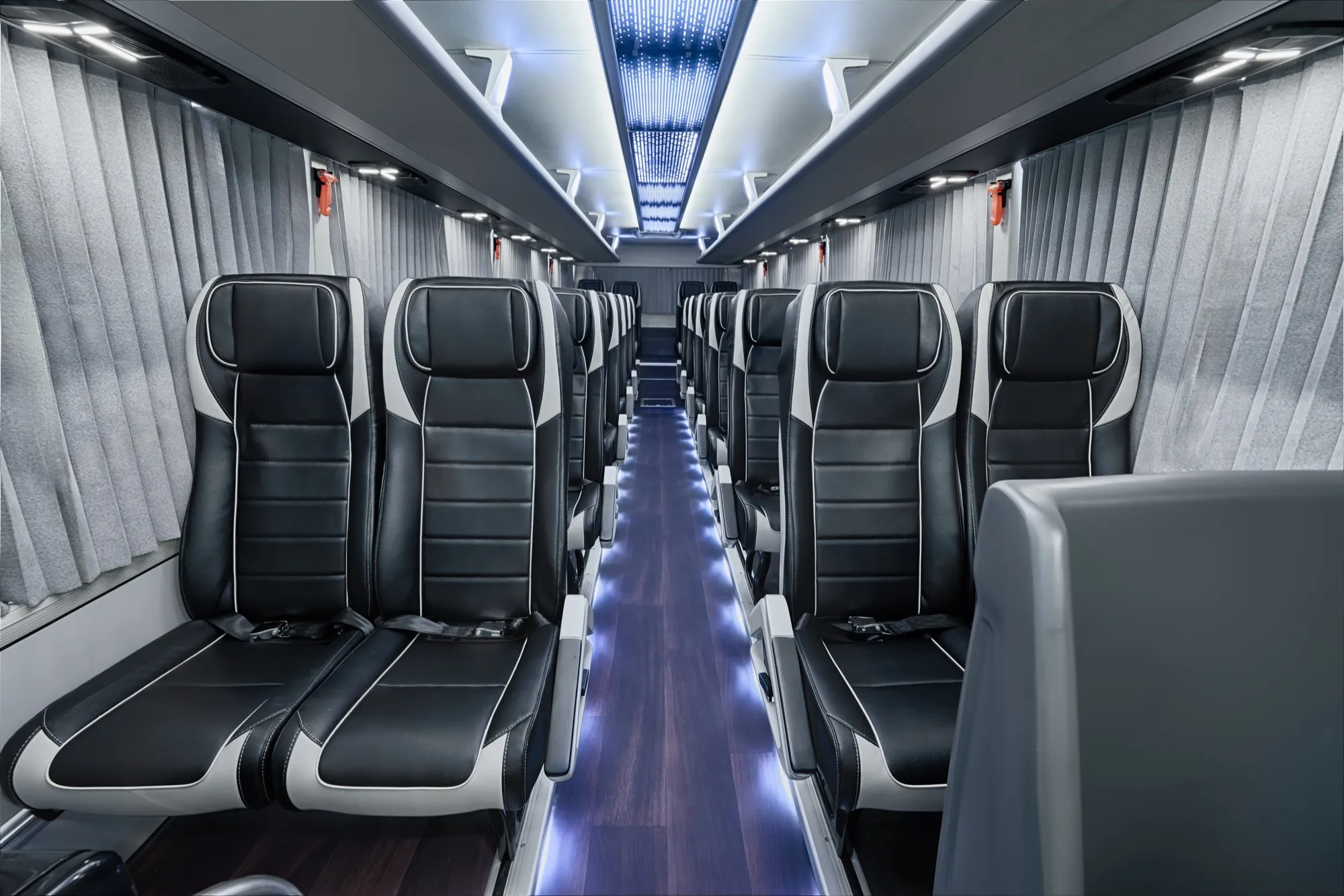 Passenger seats — Cruizer 95