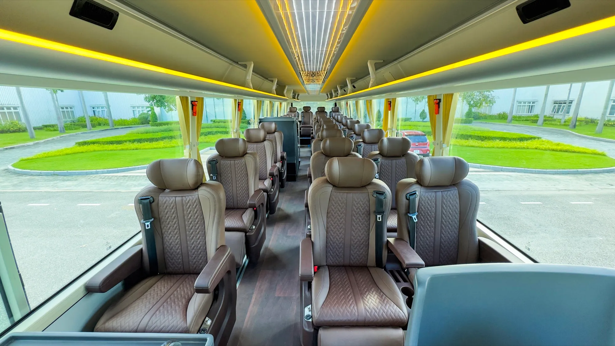 Passenger seats — Cruizer 120-29